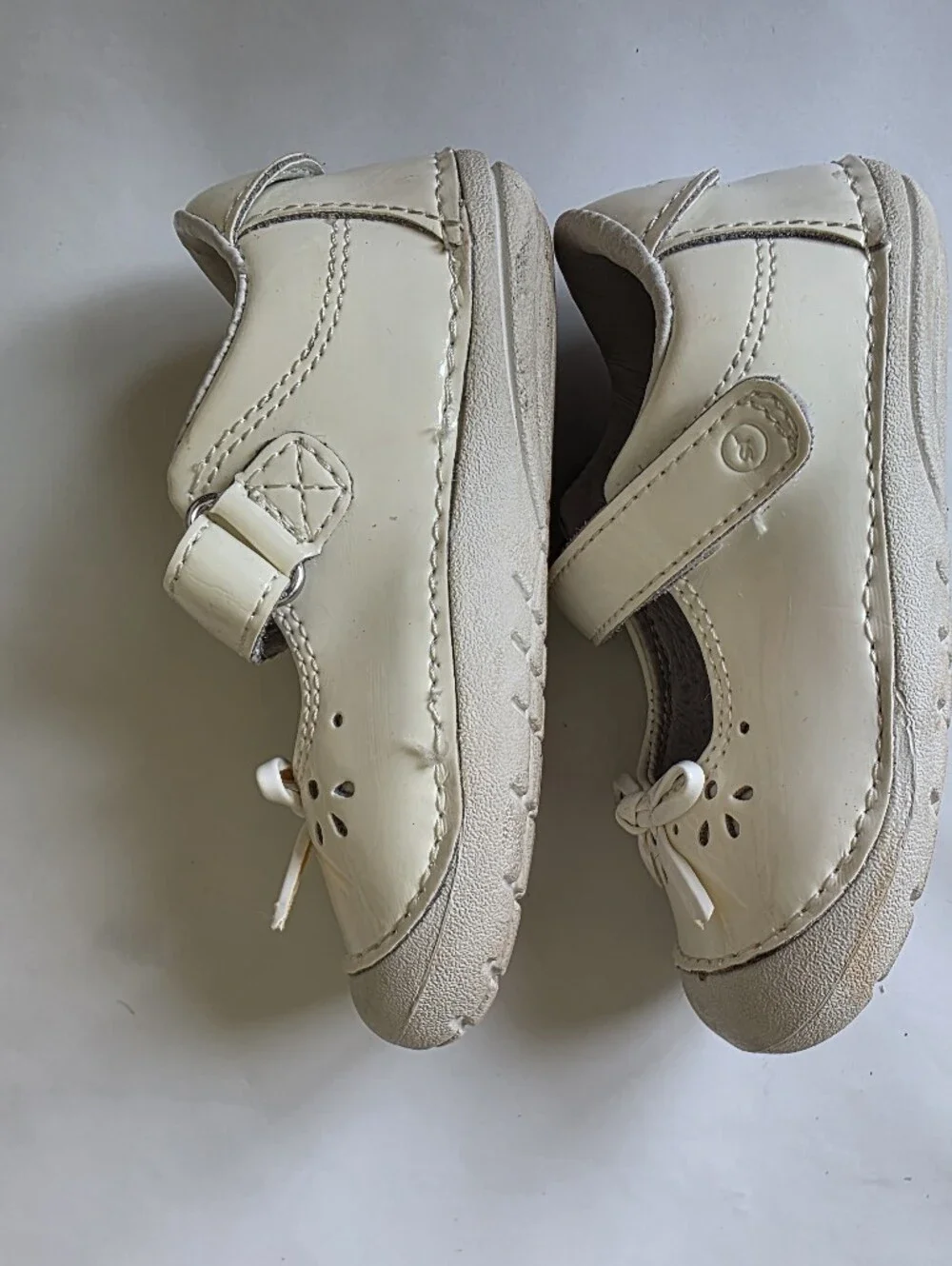 Stride Rite Cream Toddler Mary Jane Shoes